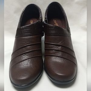 NEW Easy Street Dell Comfort Wave Tan/Brown Croco 7.5M